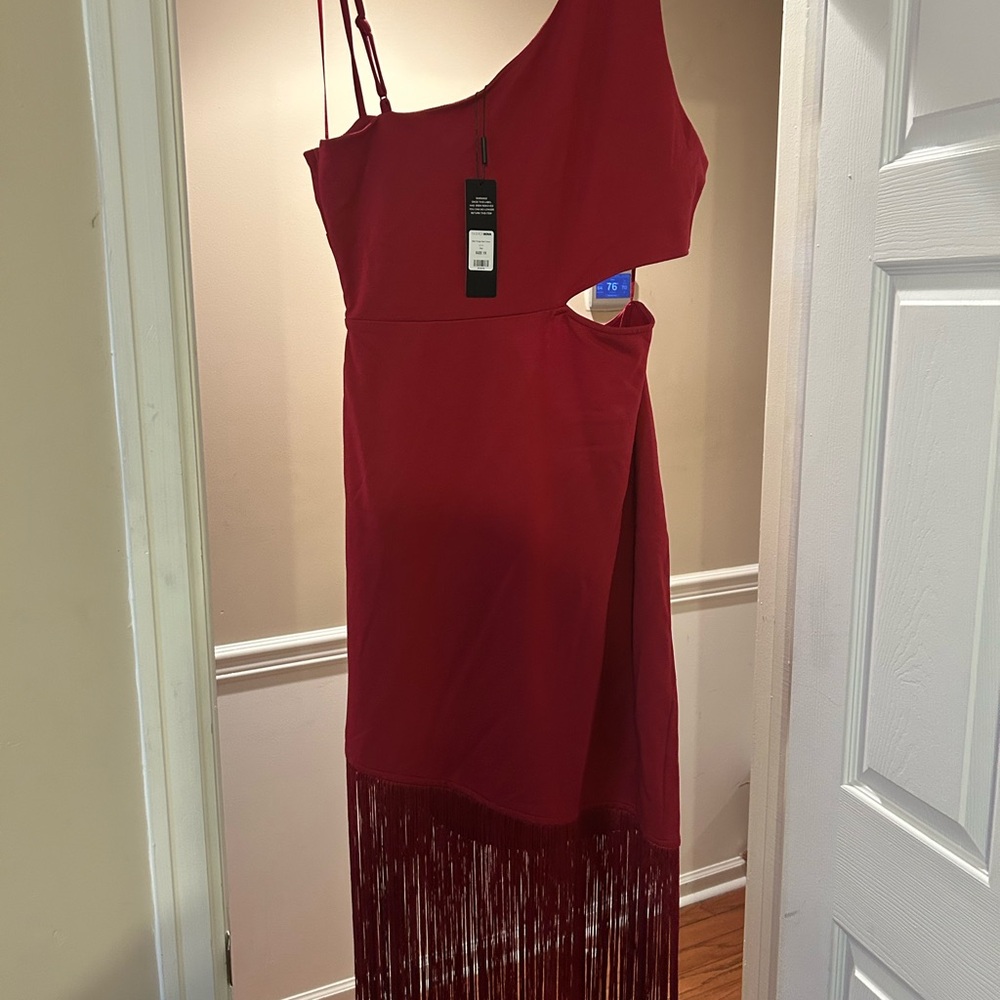 Elegant Red One-Shoulder Dress